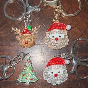 🎄 Festive Christmas Keychain  🎄